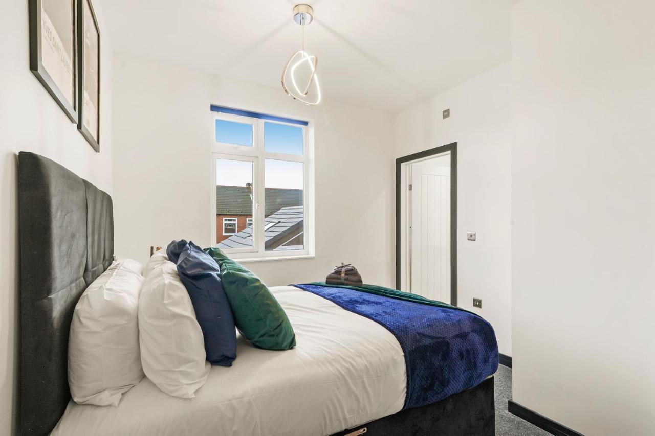 Stylish Yorkshire Gem - Sleeps 4 - Great Location Lejlighed Castleford Eksteriør billede