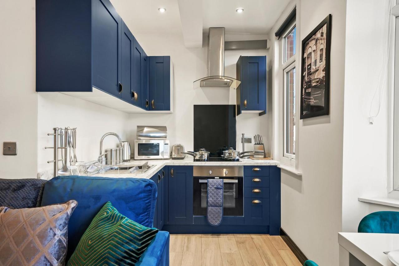 Stylish Yorkshire Gem - Sleeps 4 - Great Location Lejlighed Castleford Eksteriør billede